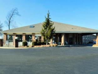 Baymont By Wyndham Louisville South I 65 Brooks Quarto foto