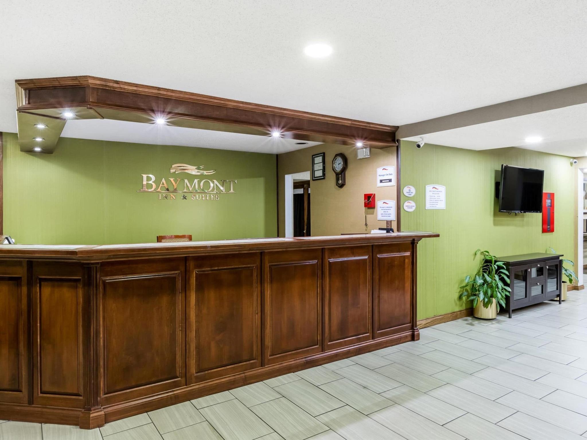 Baymont By Wyndham Louisville South I 65 Brooks Exterior foto
